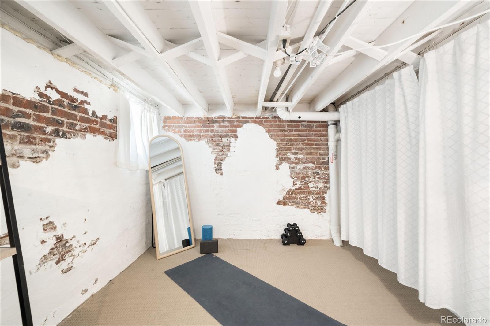 MLS Image #22 for 534 s pearl street,denver, Colorado