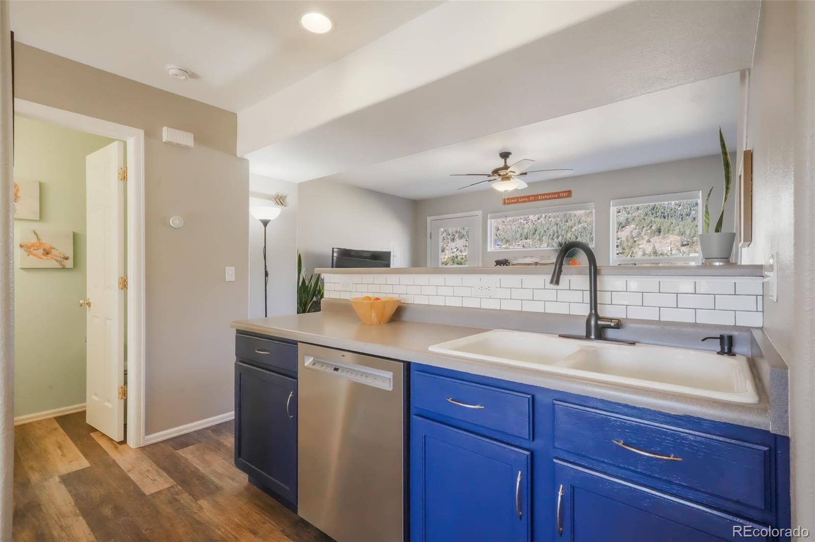 MLS Image #10 for 114  vale street,palmer lake, Colorado