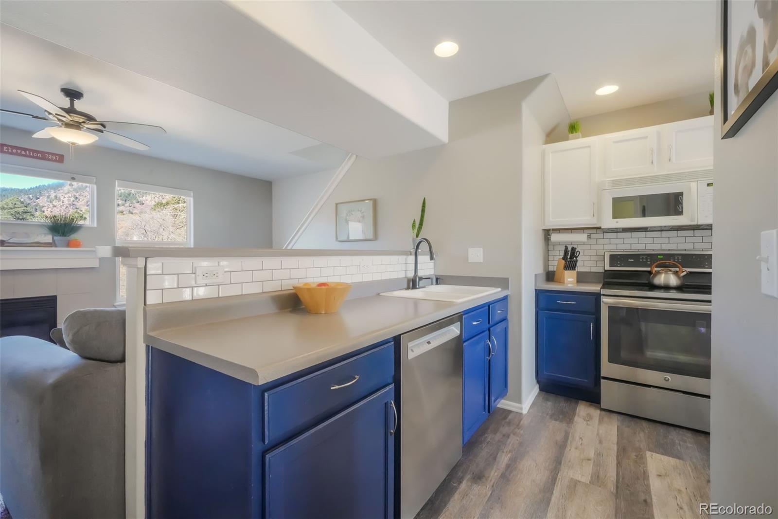 MLS Image #12 for 114  vale street,palmer lake, Colorado
