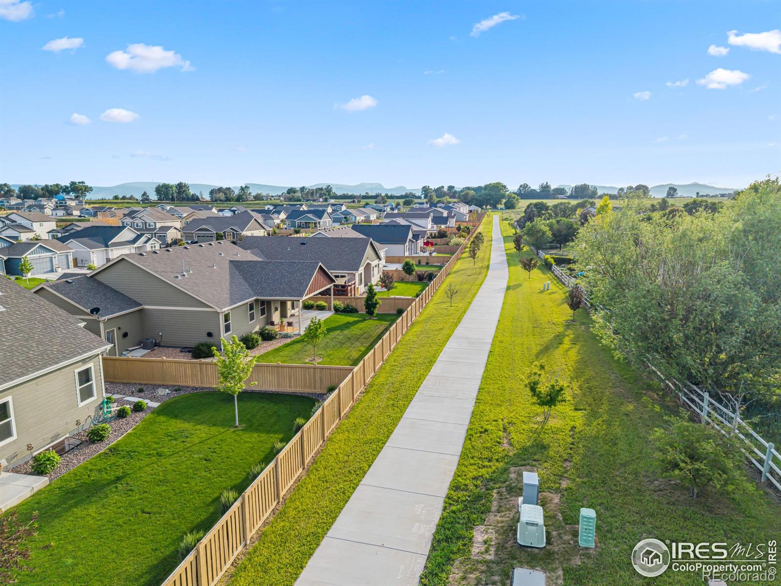 MLS Image #35 for 3454  buffalo grass lane,wellington, Colorado