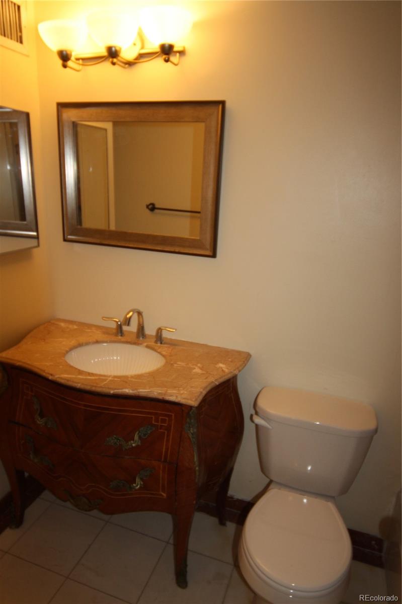 MLS Image #19 for 720  16th street 513,denver, Colorado