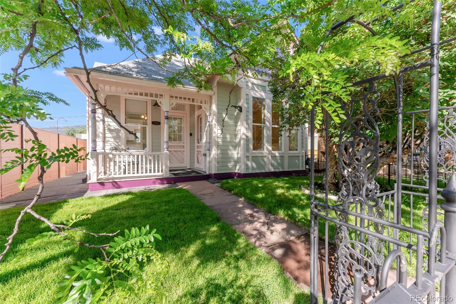 MLS Image #4 for 2323 w pikes peak avenue,colorado springs, Colorado