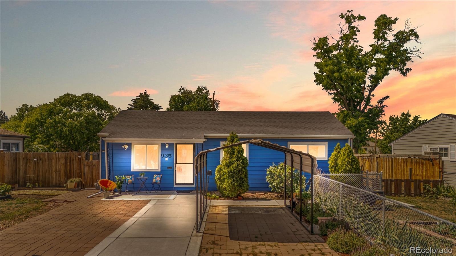 MLS Image #38 for 935 s pecos way,denver, Colorado