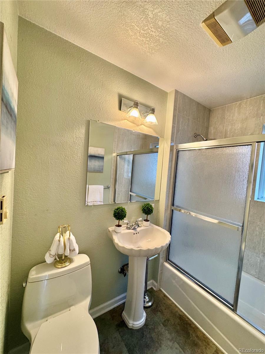 MLS Image #13 for 165 s ogden street,denver, Colorado