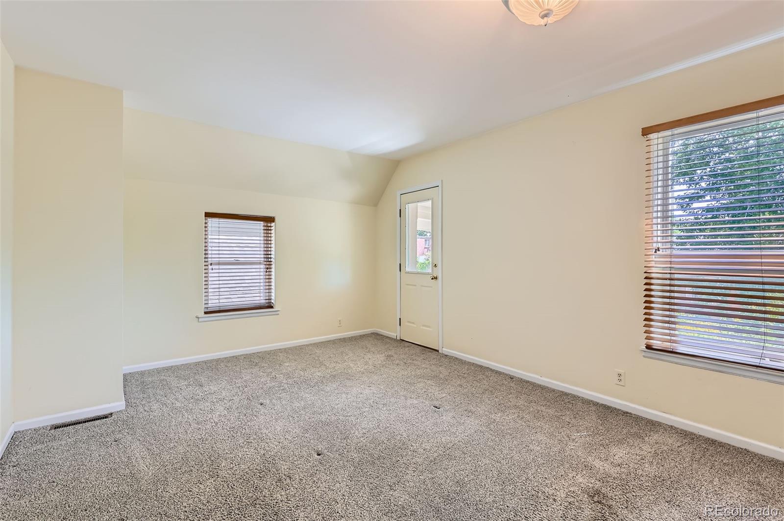 MLS Image #15 for 165 s ogden street,denver, Colorado