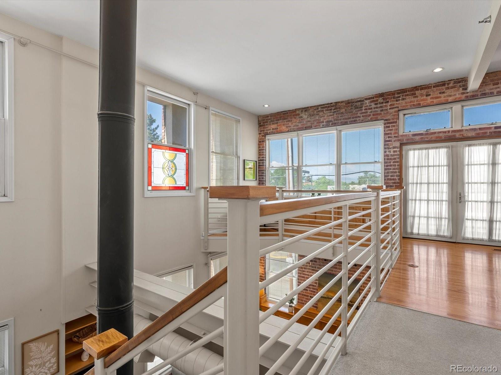MLS Image #15 for 225 n lincoln street 4,denver, Colorado