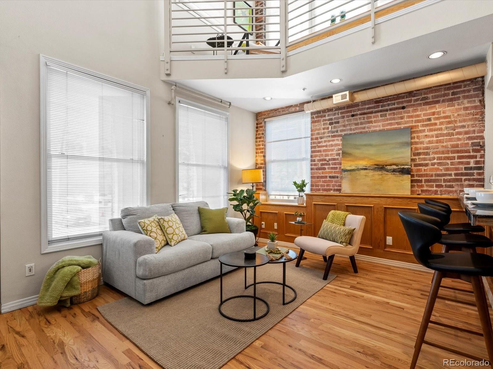 MLS Image #5 for 225 n lincoln street 4,denver, Colorado