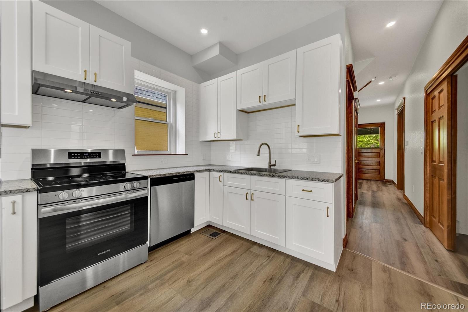 MLS Image #15 for 2411 n high street,denver, Colorado