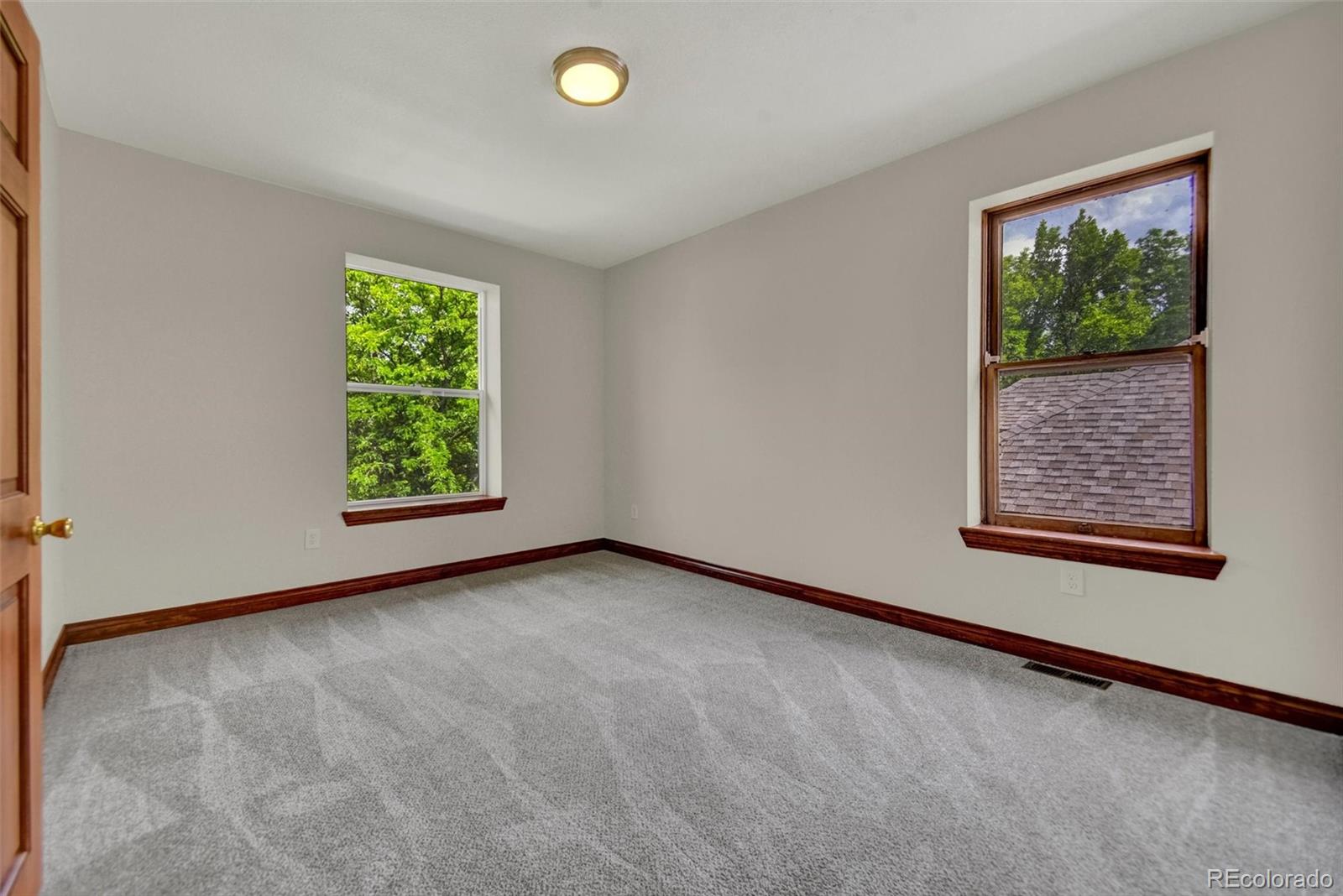 MLS Image #20 for 2411 n high street,denver, Colorado