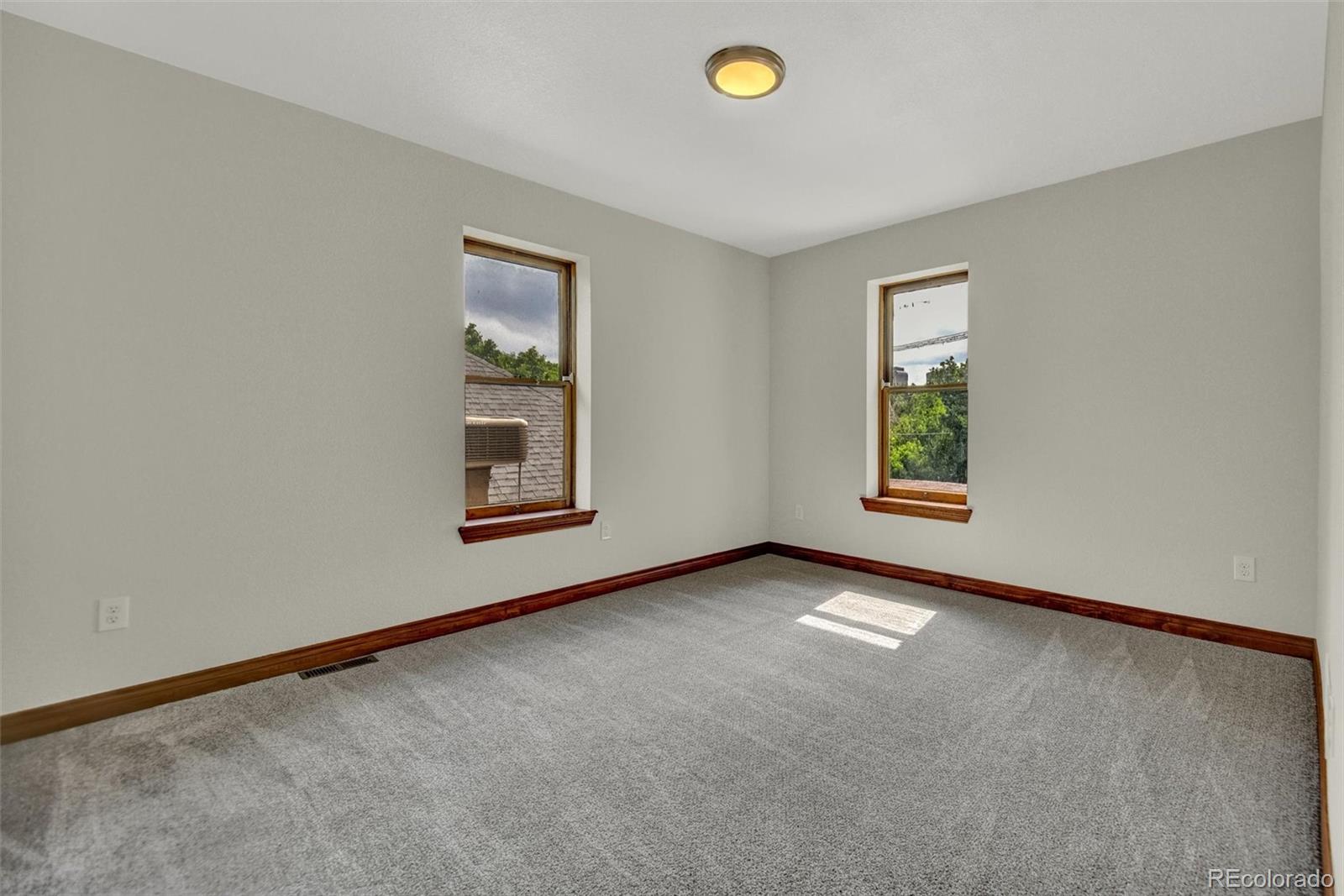 MLS Image #27 for 2411 n high street,denver, Colorado