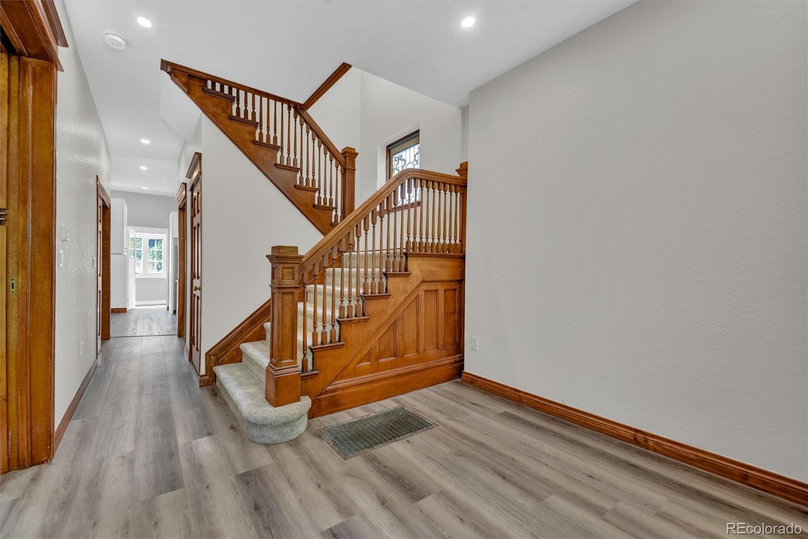 MLS Image #5 for 2411 n high street,denver, Colorado