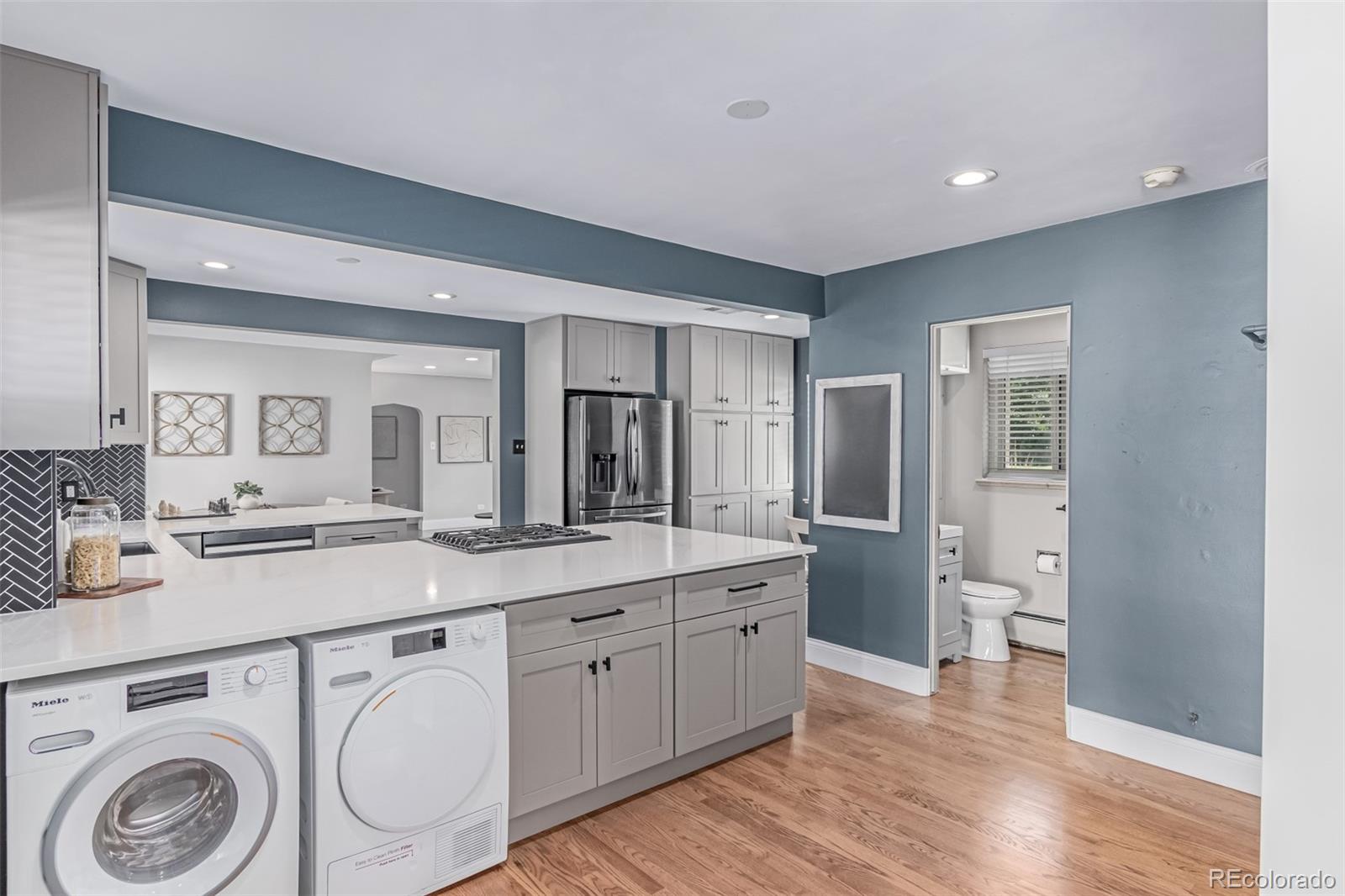 MLS Image #9 for 2845  hudson street,denver, Colorado