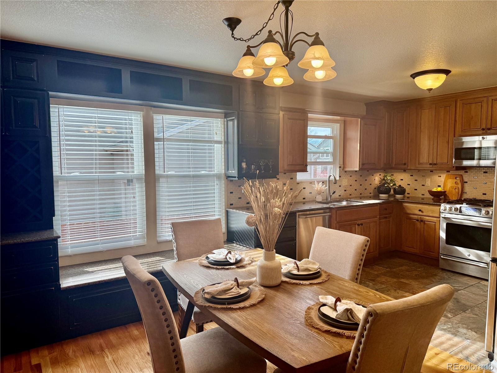 MLS Image #2 for 13642  wrangler way,mead, Colorado