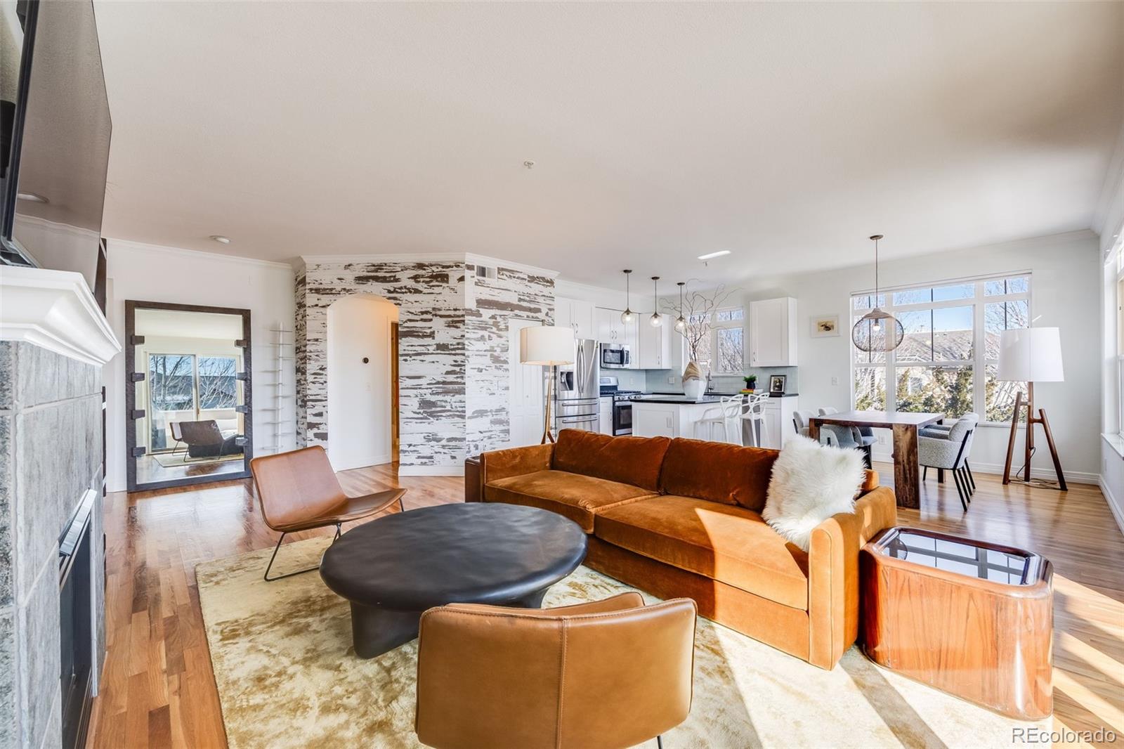 MLS Image #6 for 111 s monroe street,denver, Colorado