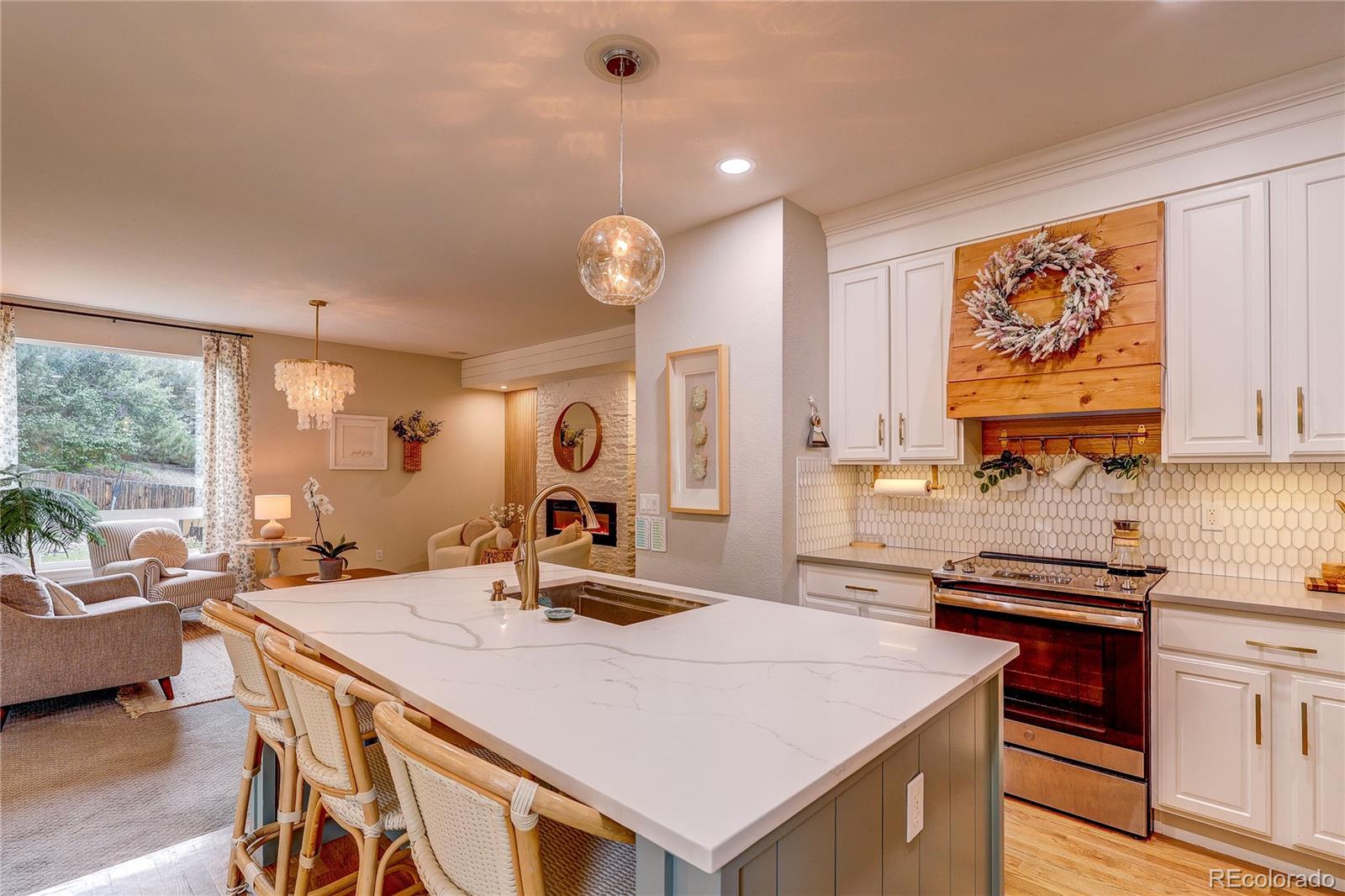 MLS Image #3 for 8229  cottongrass court,castle pines, Colorado