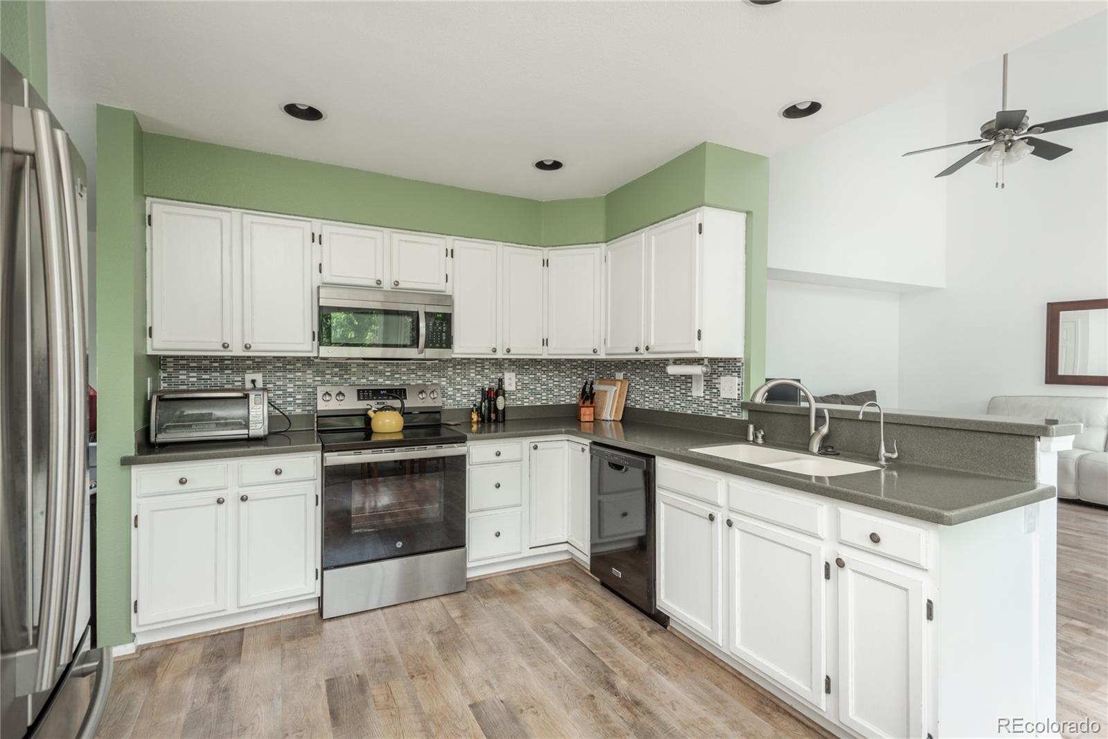 MLS Image #12 for 14170 w warren drive,lakewood, Colorado