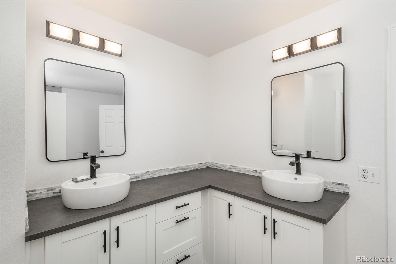 MLS Image #22 for 14170 w warren drive,lakewood, Colorado