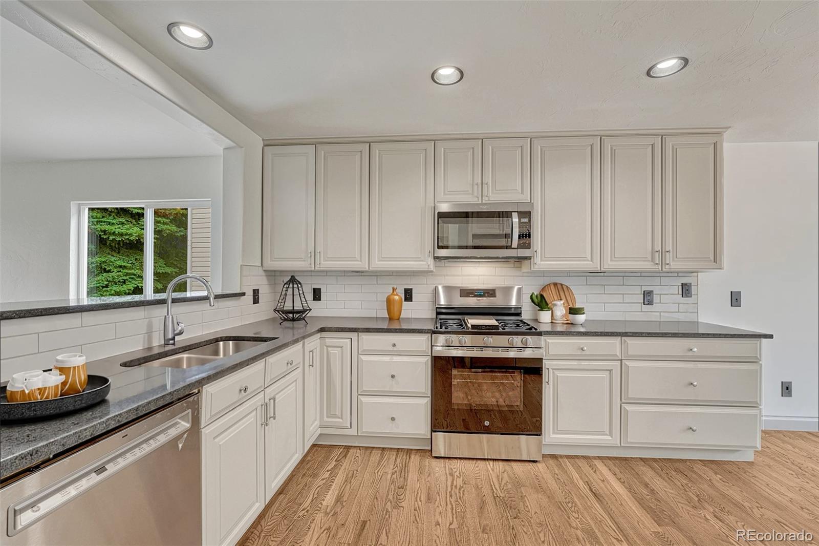 MLS Image #5 for 11837  meadowood lane,parker, Colorado