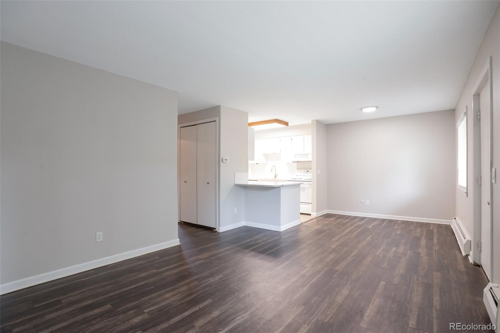 MLS Image #6 for 5770 e warren avenue 206,denver, Colorado