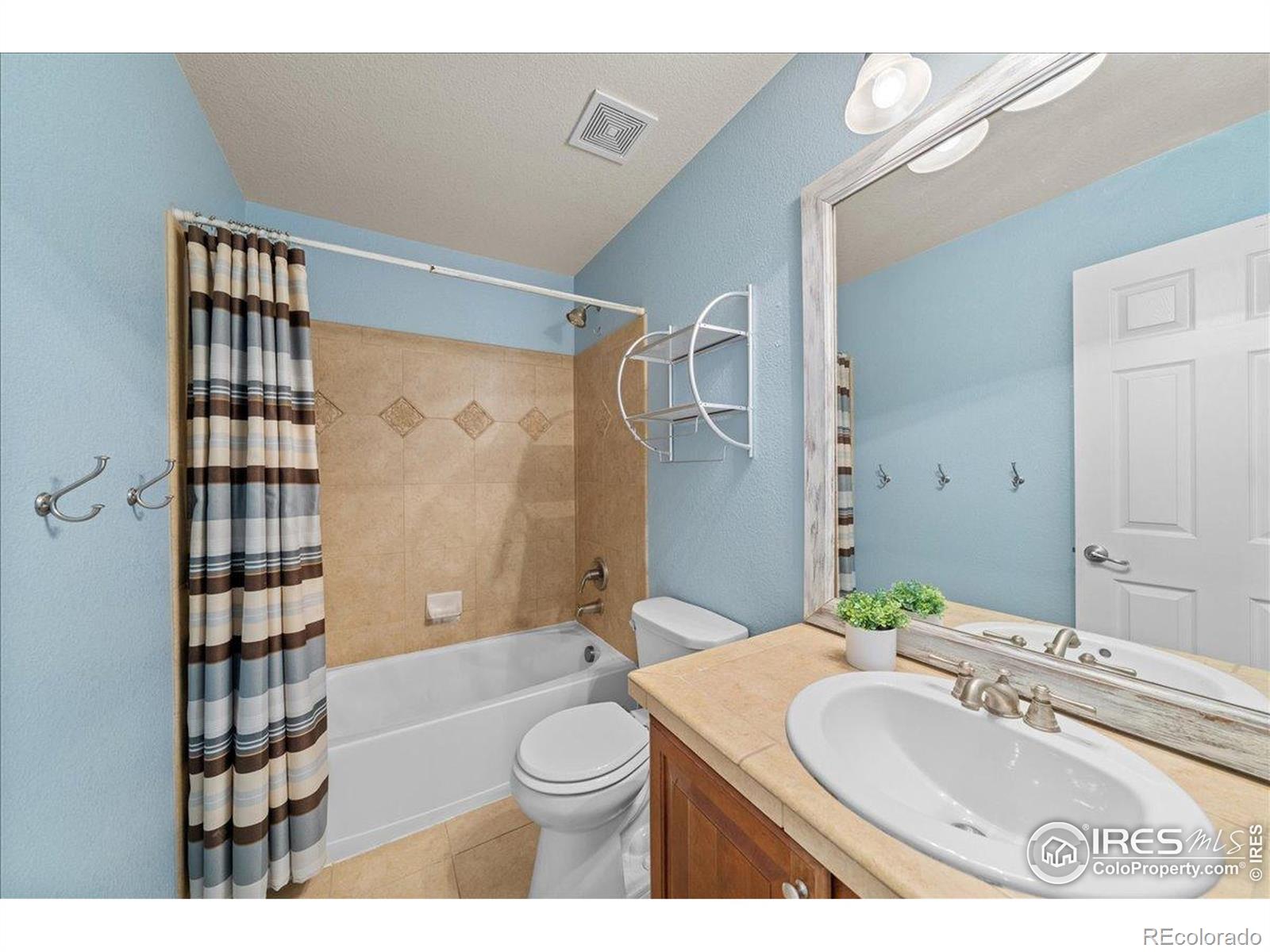 MLS Image #14 for 2707  pochard court,johnstown, Colorado