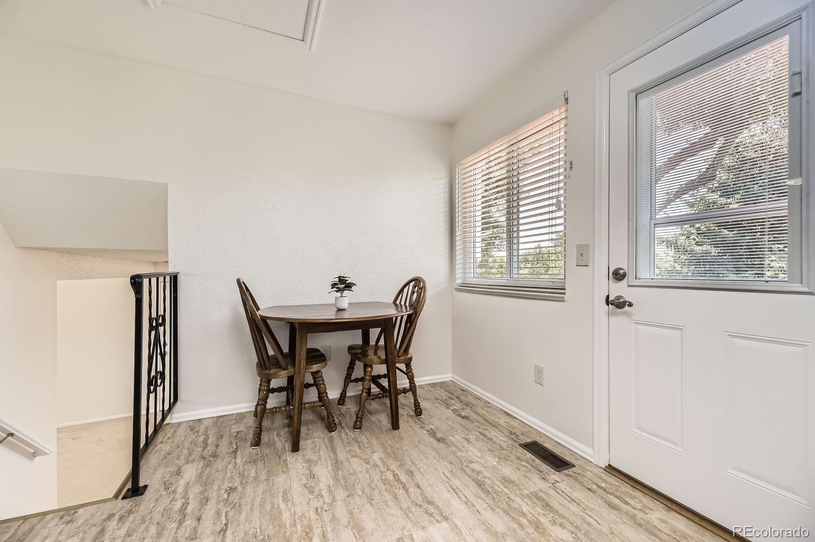 MLS Image #13 for 6348 s independence street,littleton, Colorado