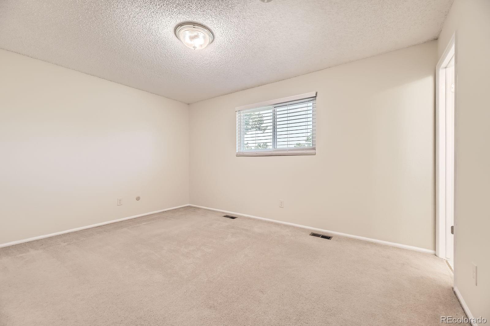 MLS Image #18 for 6348 s independence street,littleton, Colorado