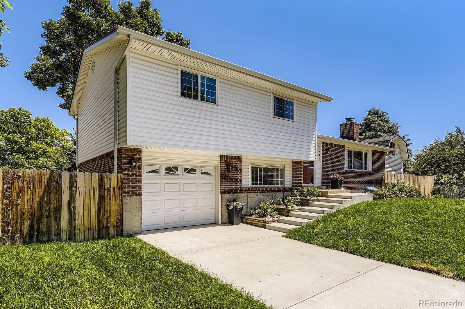 MLS Image #2 for 6348 s independence street,littleton, Colorado