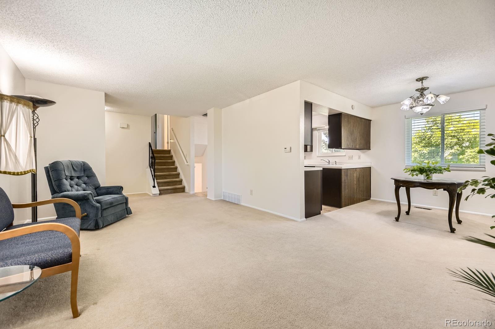 MLS Image #6 for 6348 s independence street,littleton, Colorado