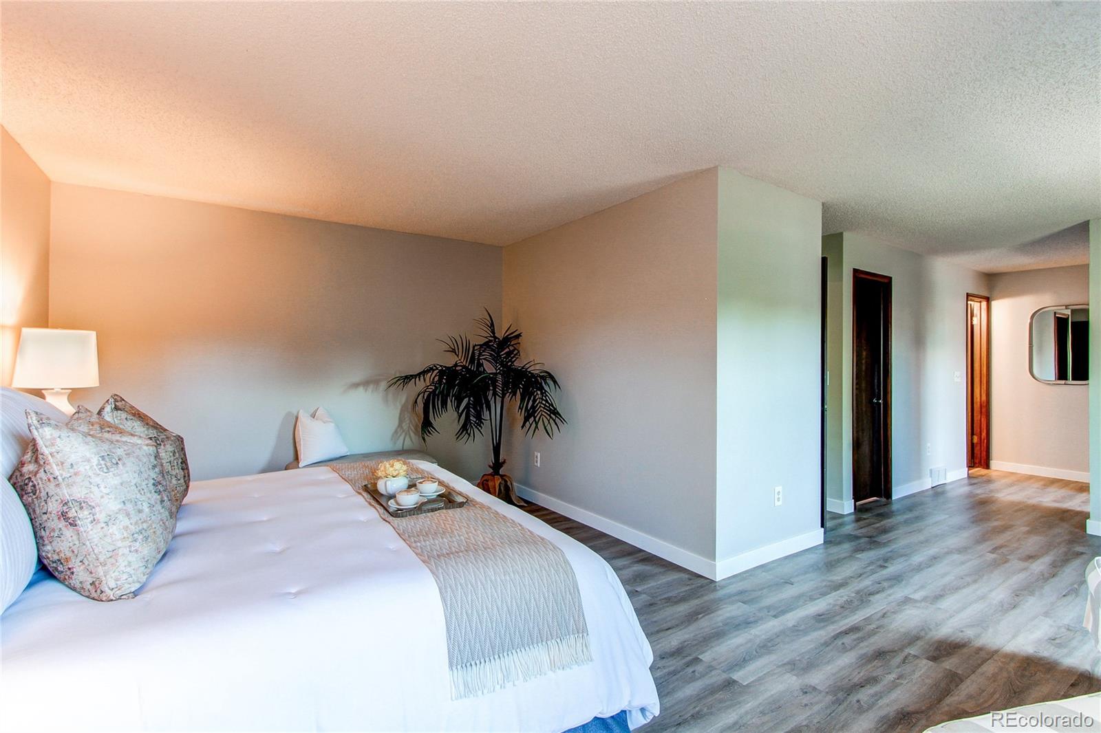 MLS Image #22 for 8538 w glasgow place,littleton, Colorado