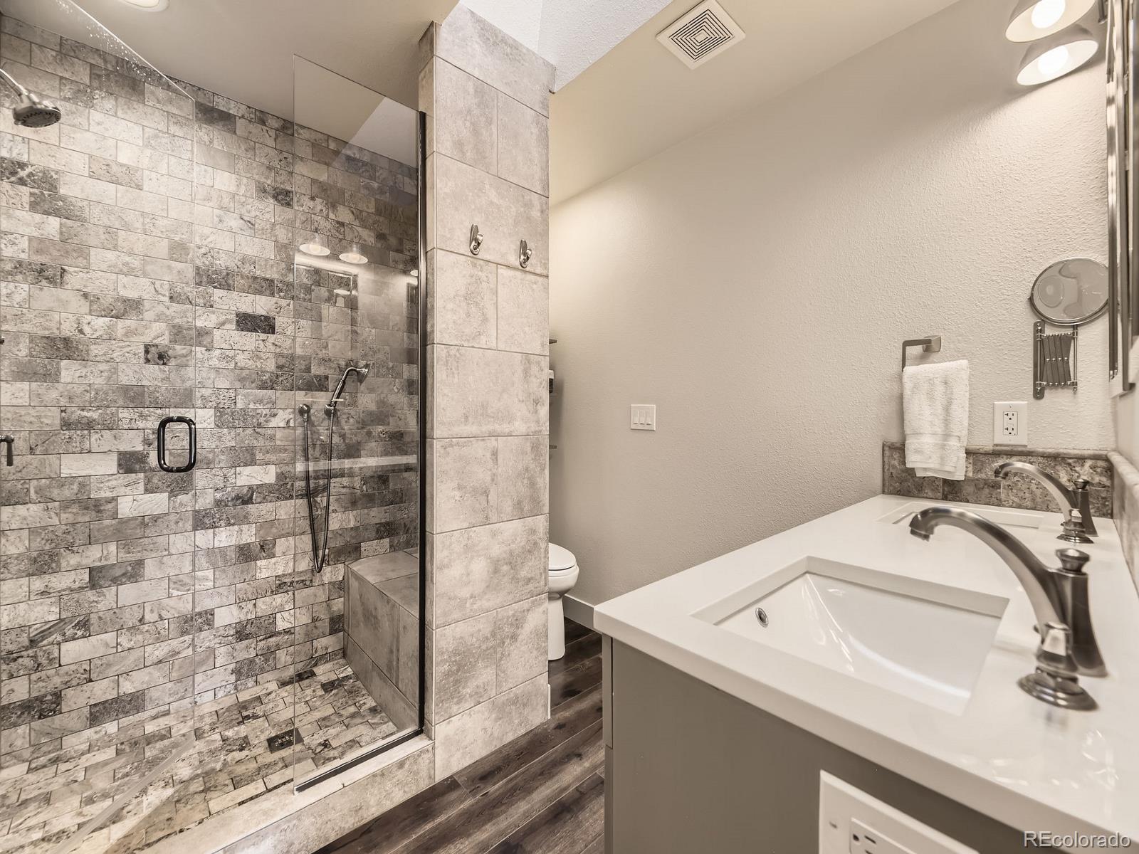 MLS Image #4 for 7826 s niagara way,centennial, Colorado