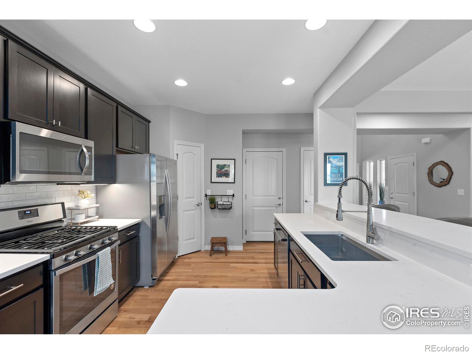 MLS Image #15 for 6042  carmon drive,windsor, Colorado