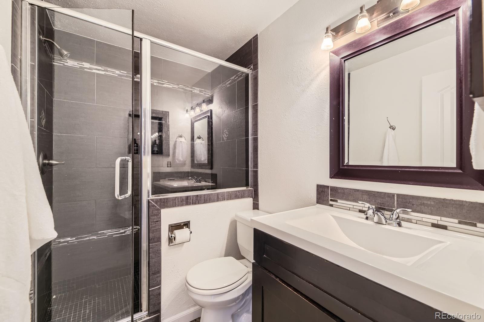 MLS Image #14 for 649  nucla way,aurora, Colorado
