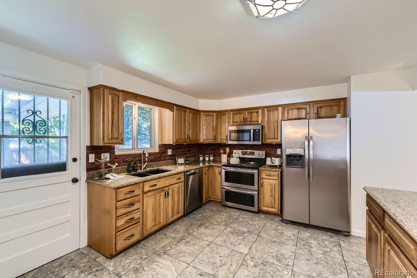 MLS Image #7 for 649  nucla way,aurora, Colorado