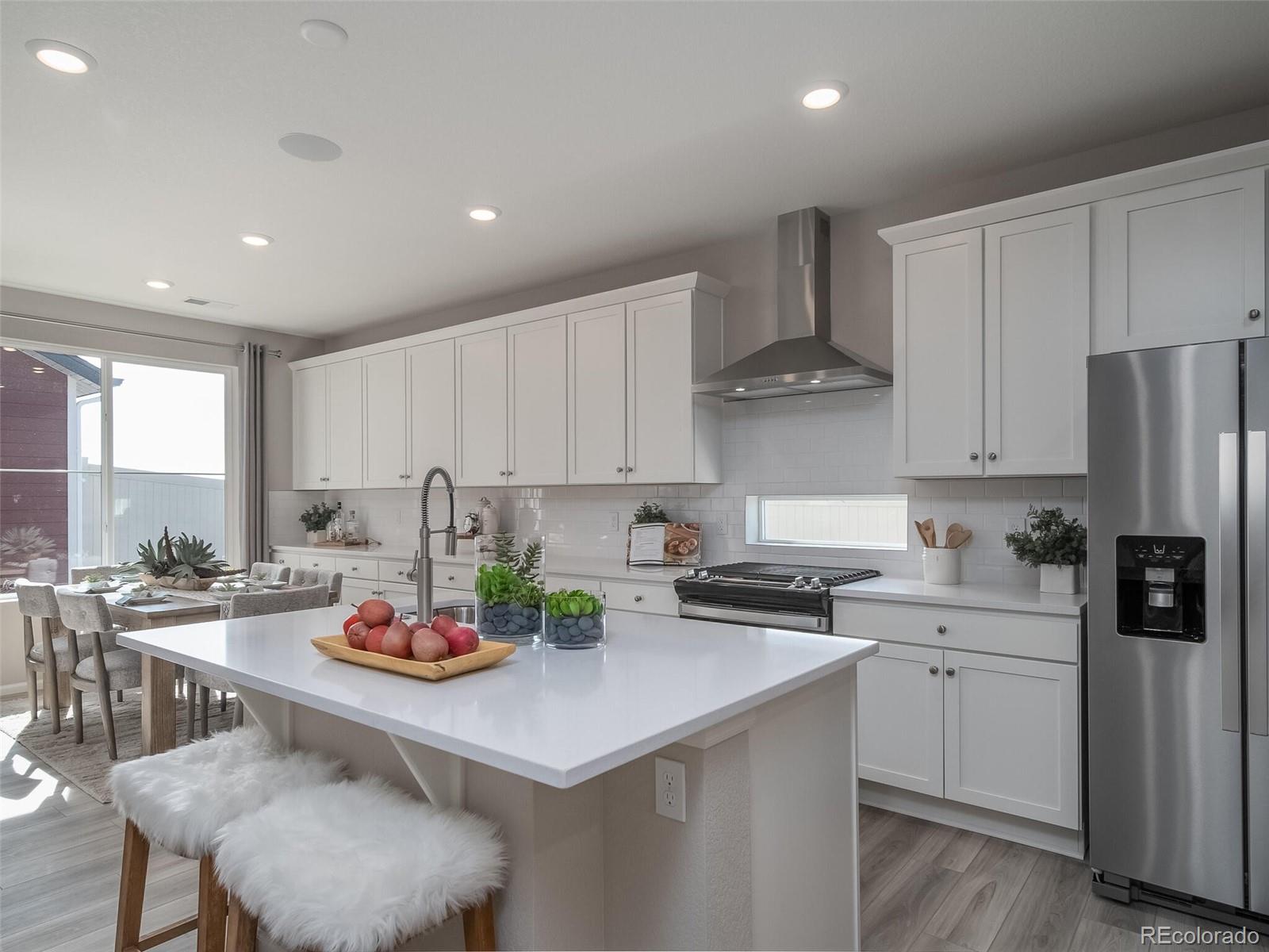 MLS Image #2 for 21835 e 51st drive,aurora, Colorado