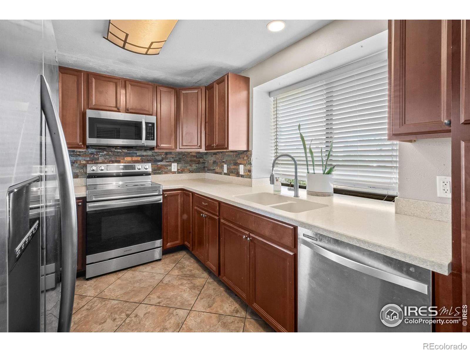 MLS Image #11 for 7414  benton street,arvada, Colorado
