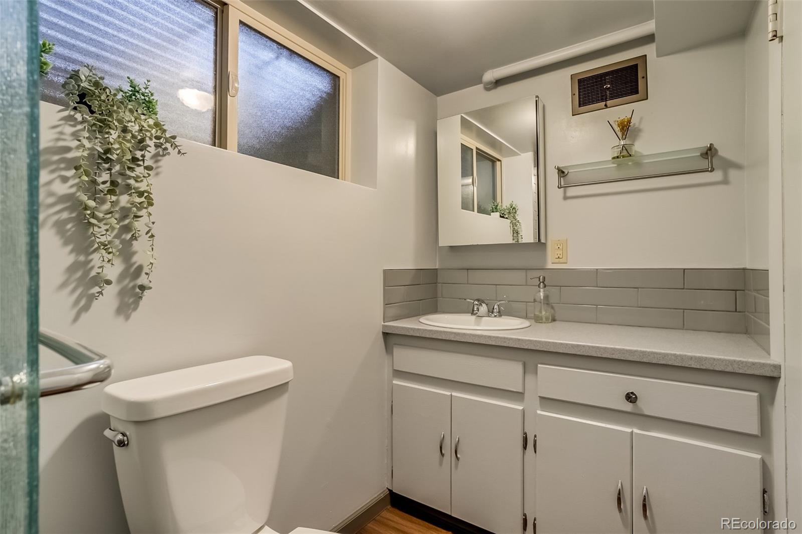 MLS Image #20 for 9650 w 35th avenue,wheat ridge, Colorado