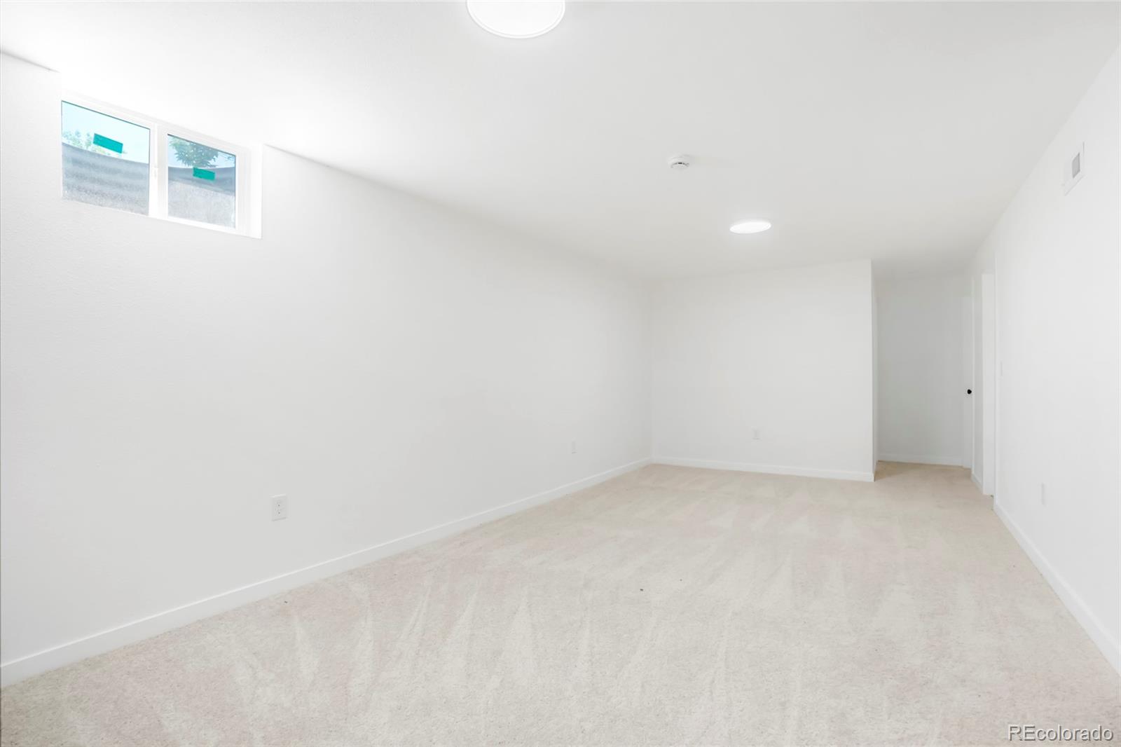 MLS Image #20 for 5554  crystal way,denver, Colorado