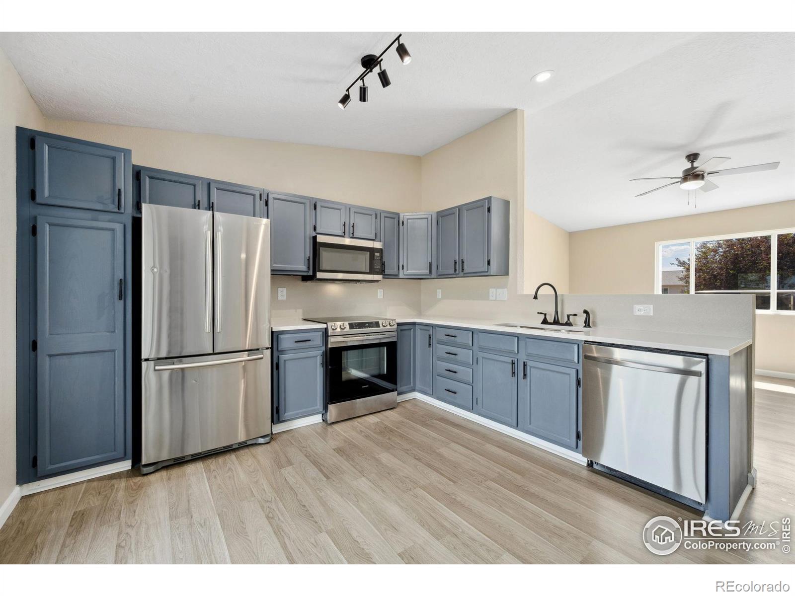 MLS Image #5 for 4020  meadows avenue,evans, Colorado