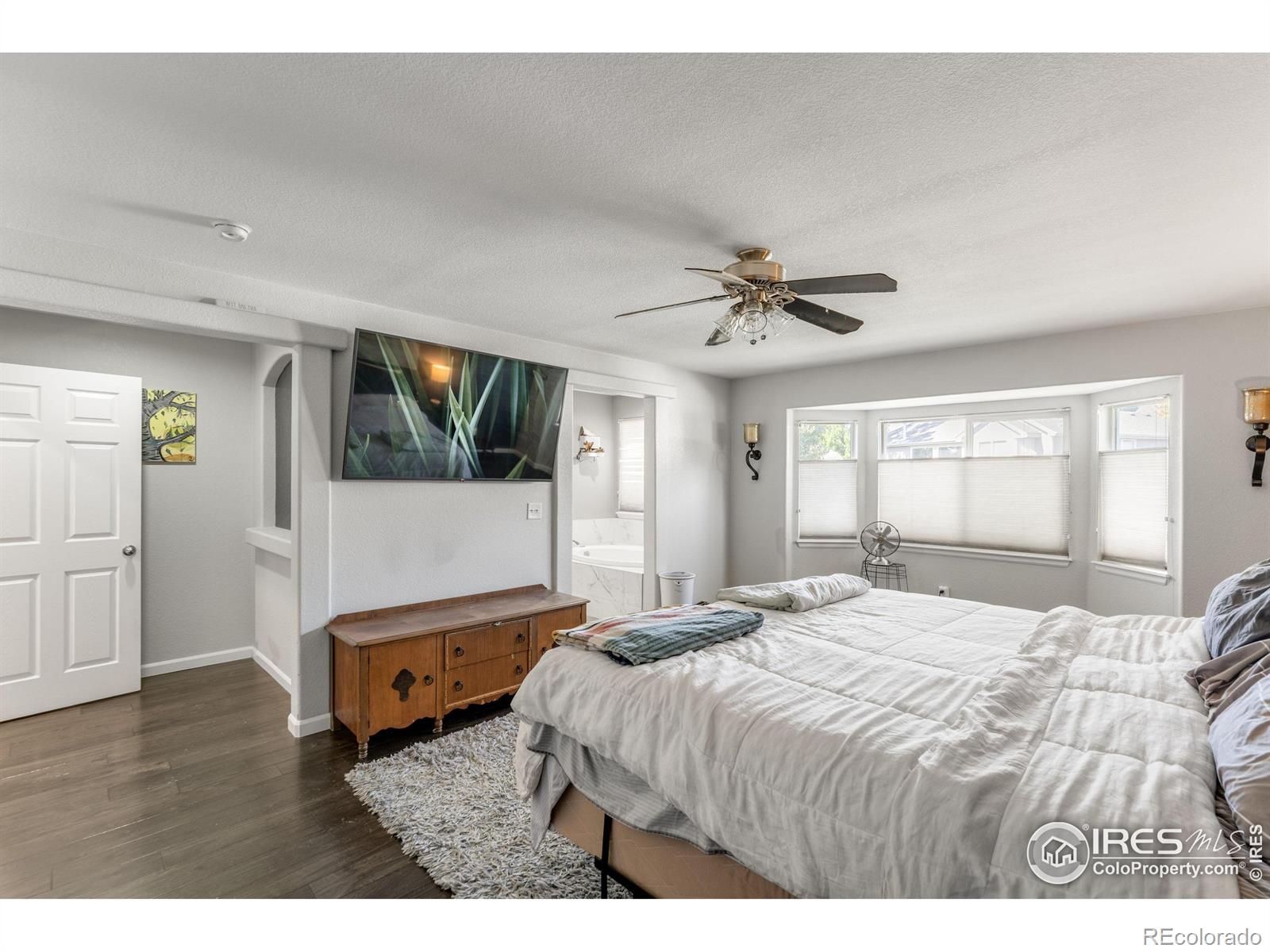 MLS Image #13 for 232  ricker lane,johnstown, Colorado