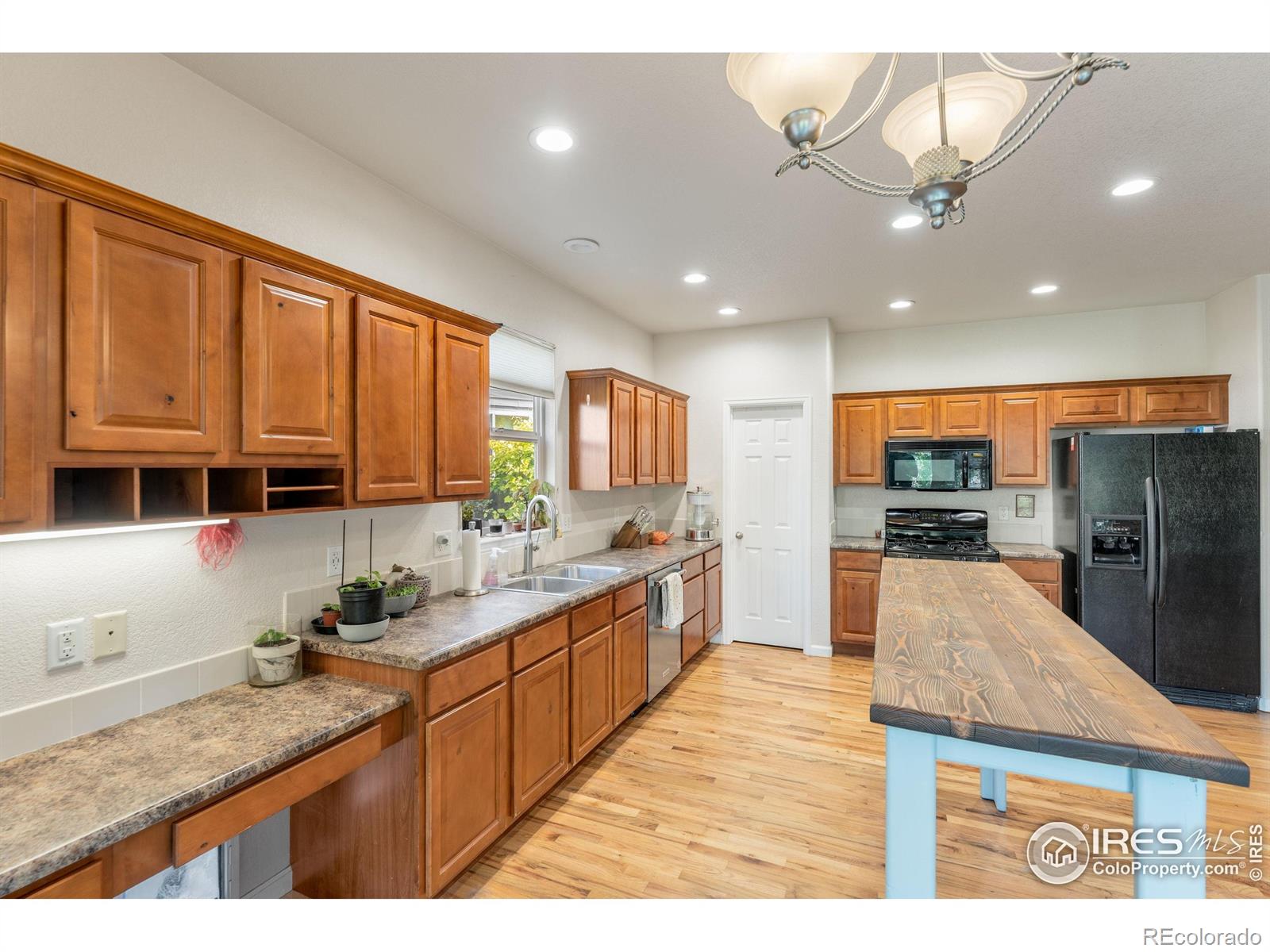 MLS Image #6 for 232  ricker lane,johnstown, Colorado