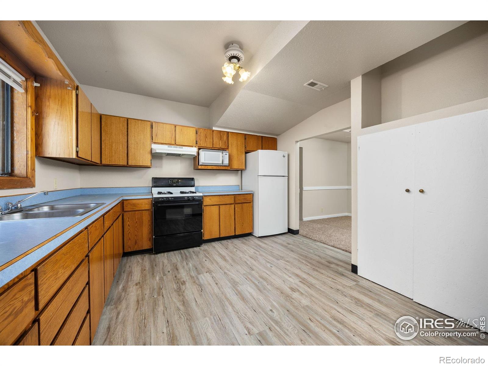 MLS Image #10 for 311  12th avenue,greeley, Colorado