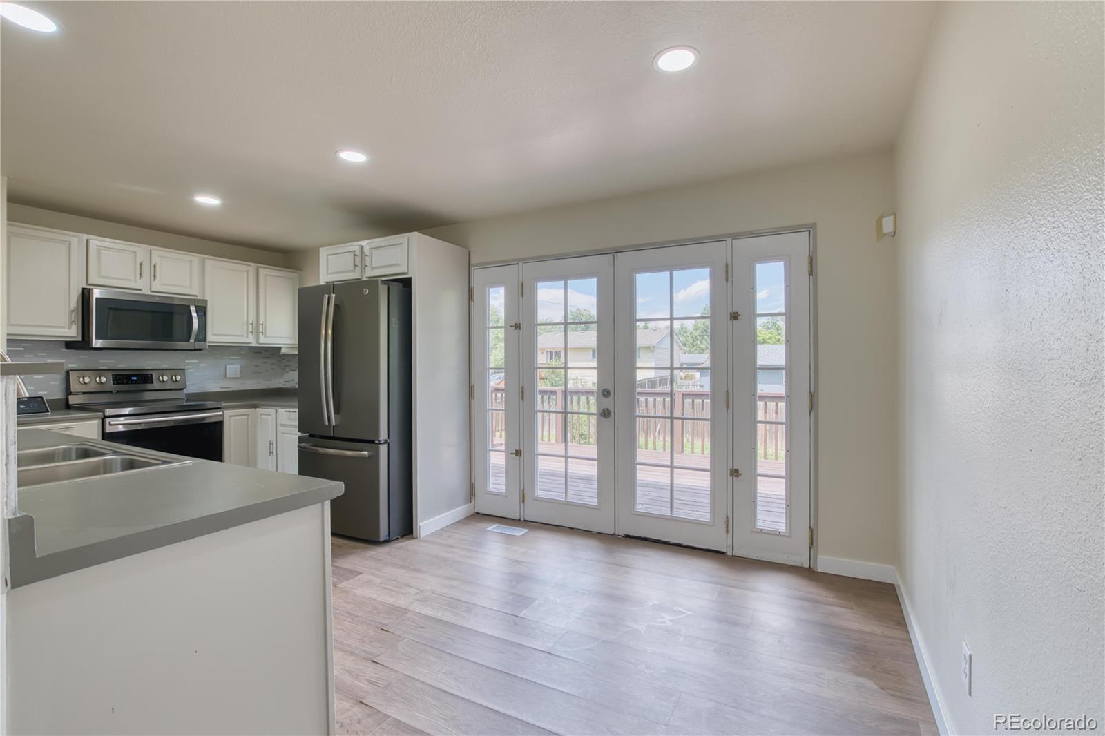 MLS Image #3 for 2565  anjelina circle,colorado springs, Colorado