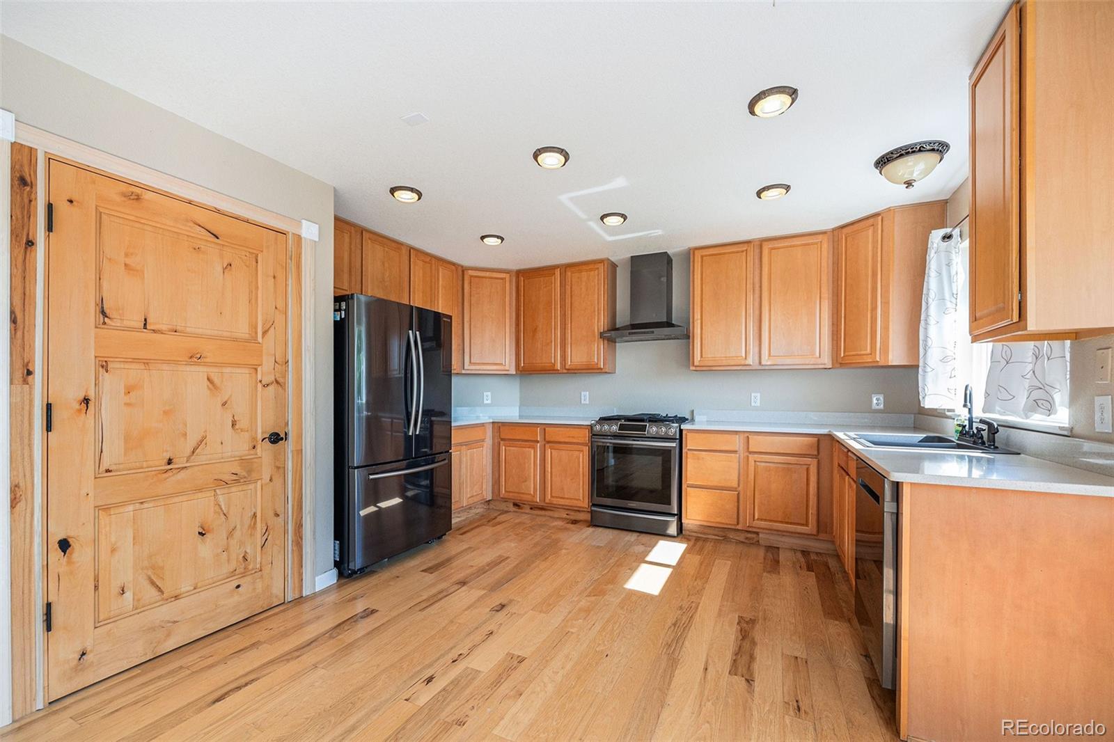 MLS Image #8 for 6833 e 115th avenue,thornton, Colorado