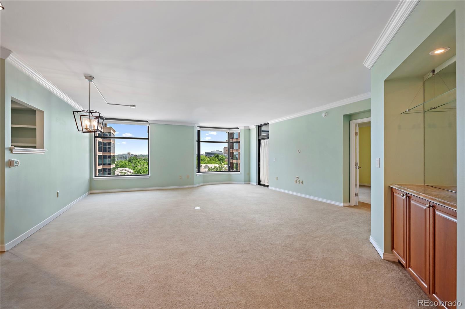 MLS Image #6 for 8100 e union avenue 614,denver, Colorado