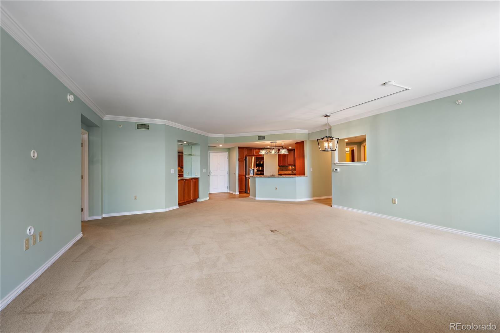 MLS Image #8 for 8100 e union avenue 614,denver, Colorado