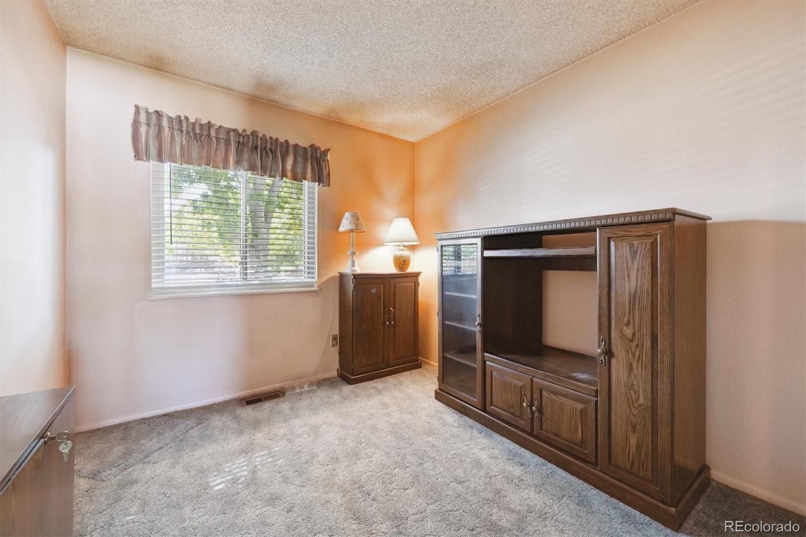 MLS Image #13 for 13225  grove way,broomfield, Colorado