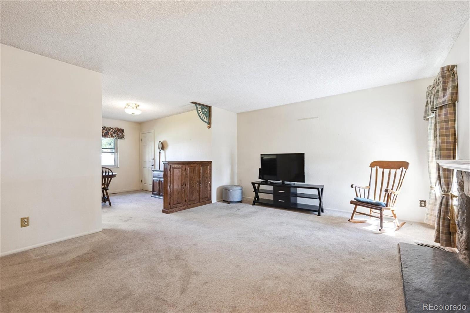 MLS Image #3 for 13225  grove way,broomfield, Colorado