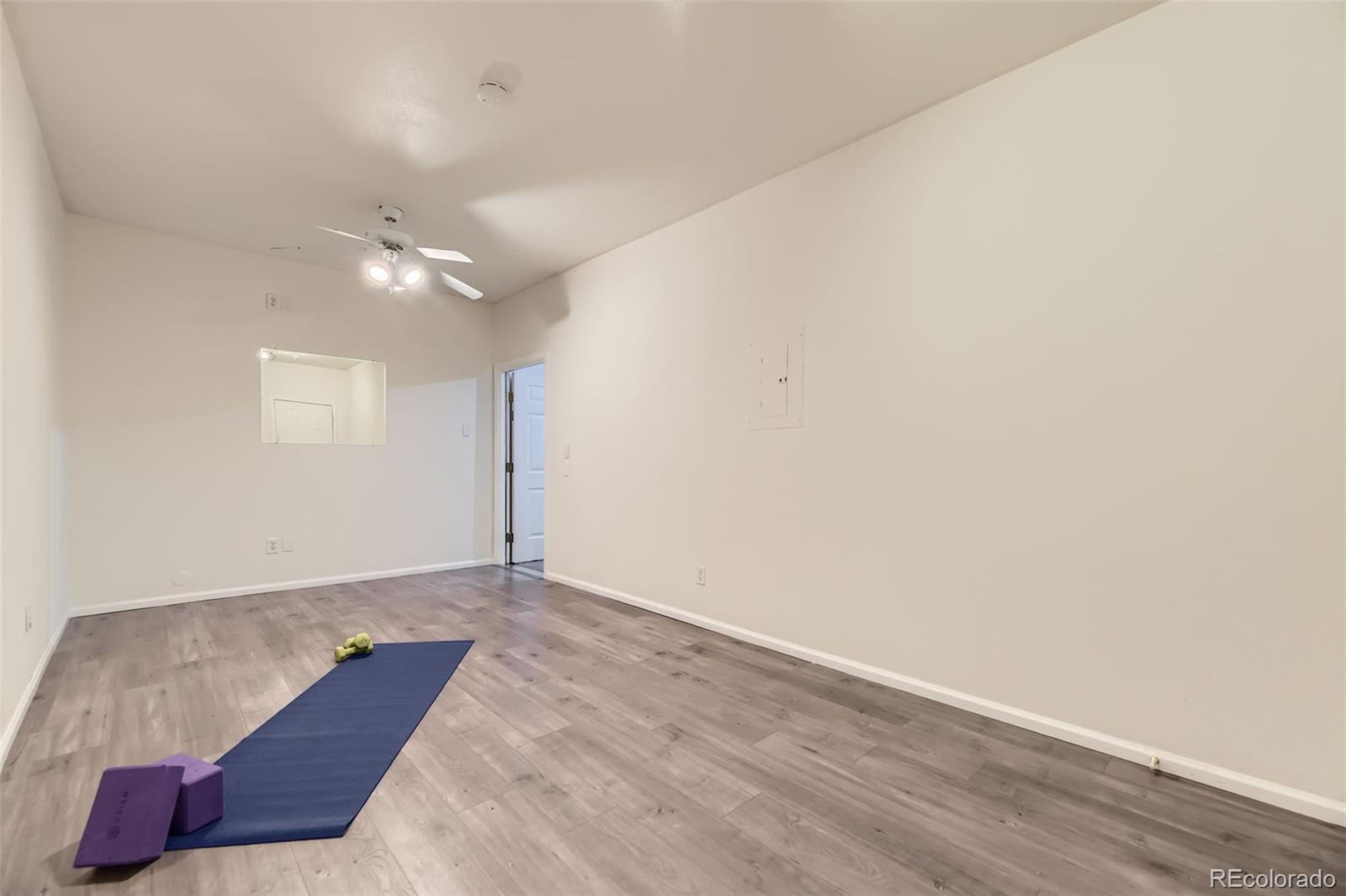 MLS Image #22 for 4221 s blackhawk circle,aurora, Colorado