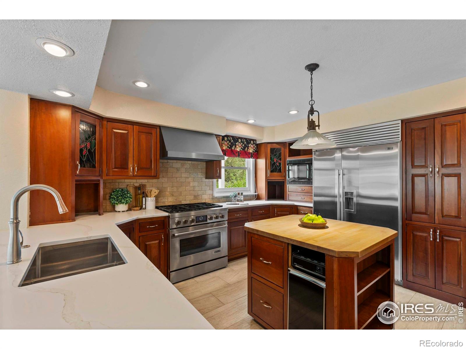 MLS Image #4 for 412  terry point drive,fort collins, Colorado