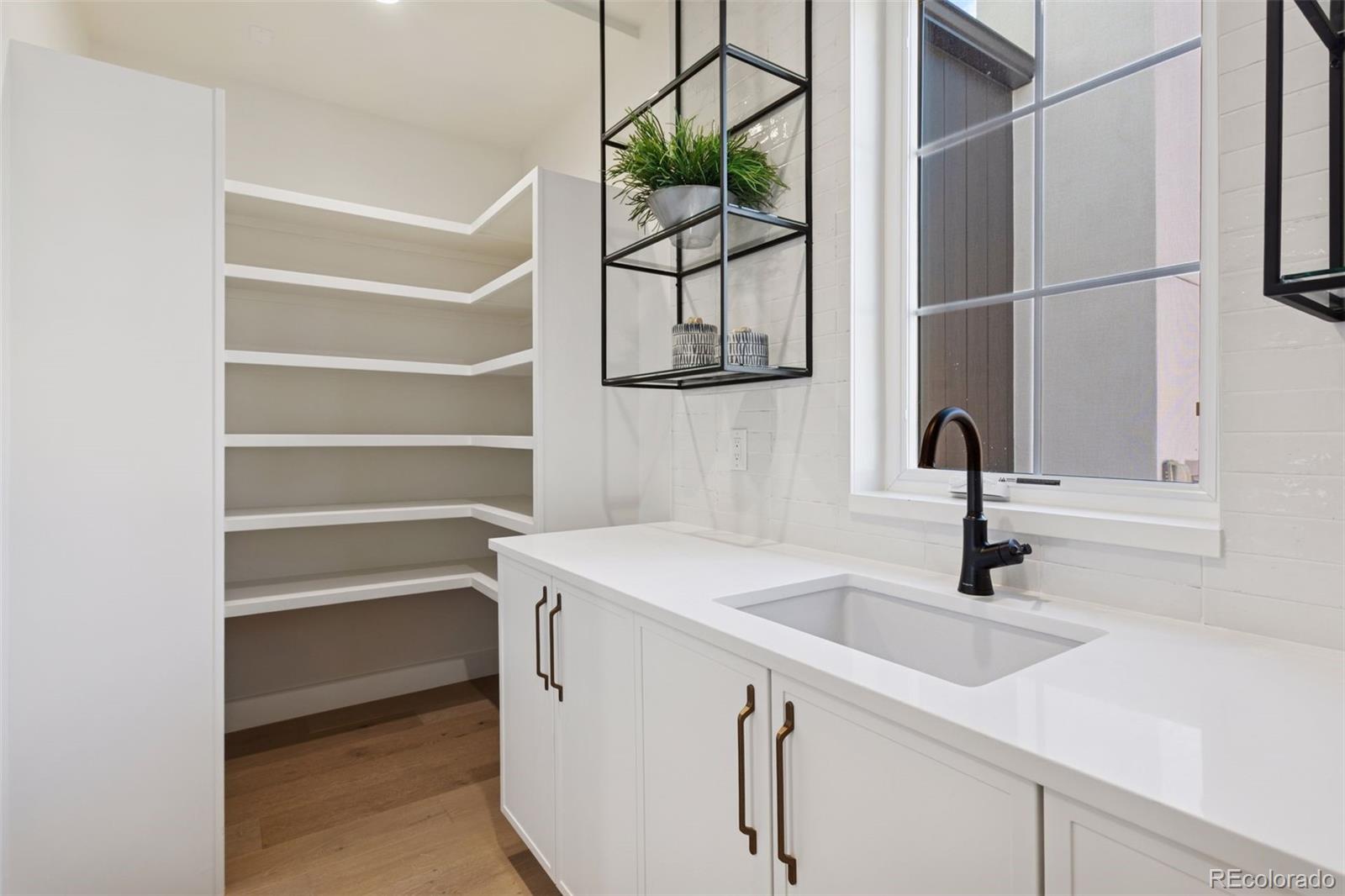 MLS Image #10 for 2311 s josephine street,denver, Colorado